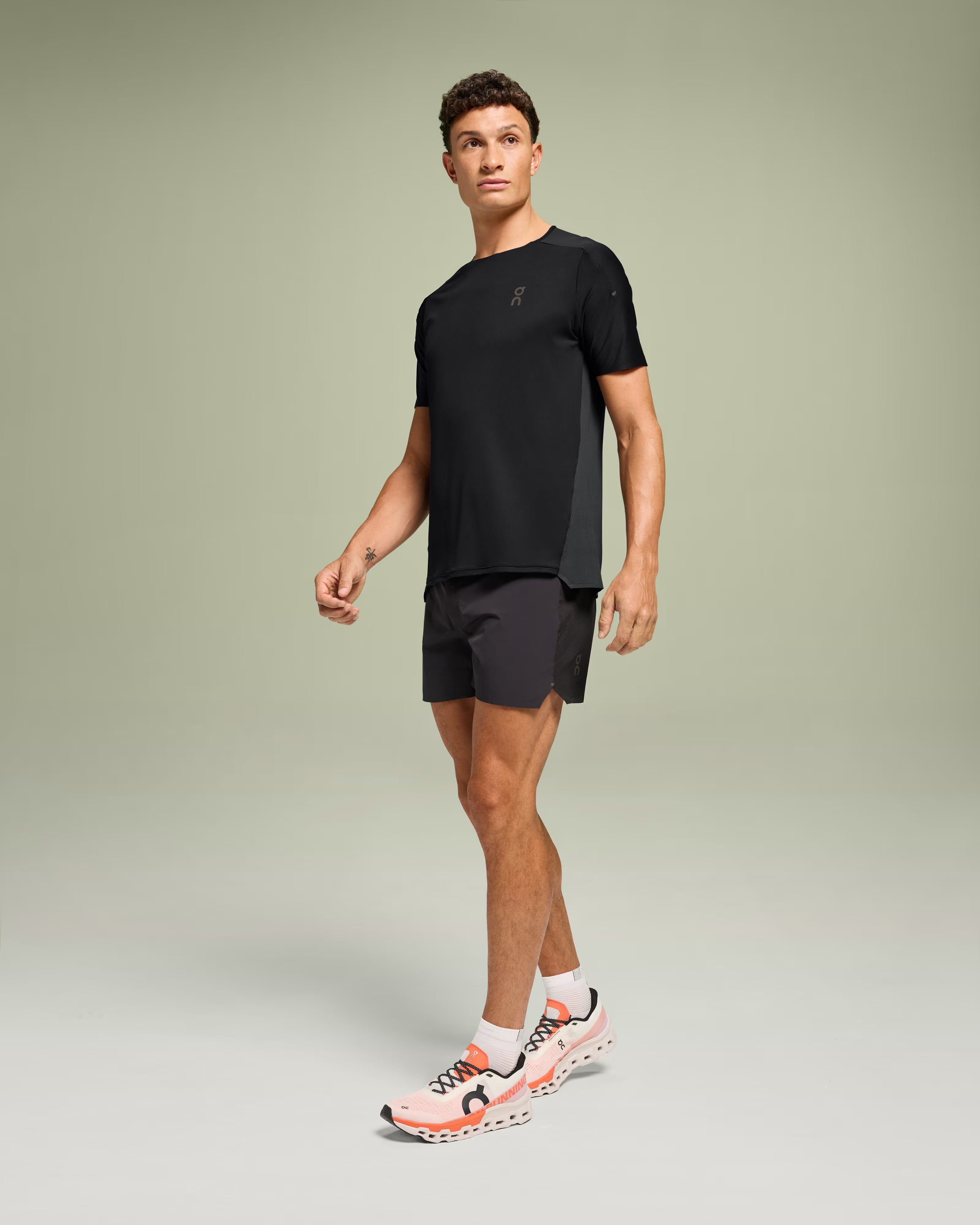 Haut Cloud Black | Eclipse